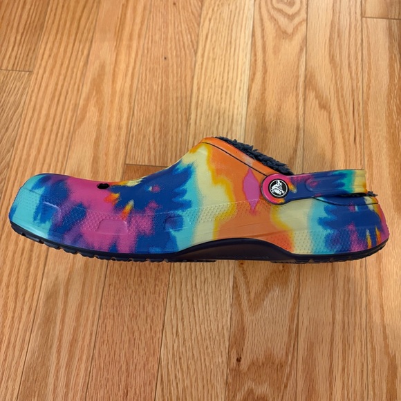 Crocs Baya Lined Tie-dye Graphic Clog - Picture 7 of 12